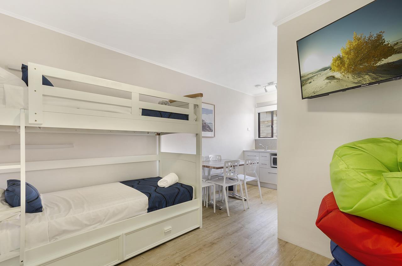 Beach House Motel Τάουνσβιλ Εξωτερικό φωτογραφία