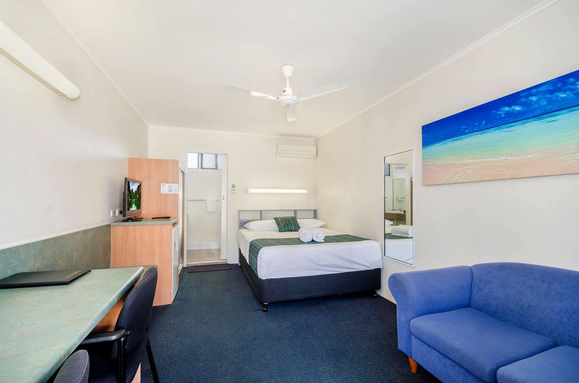 Beach House Motel Τάουνσβιλ Εξωτερικό φωτογραφία