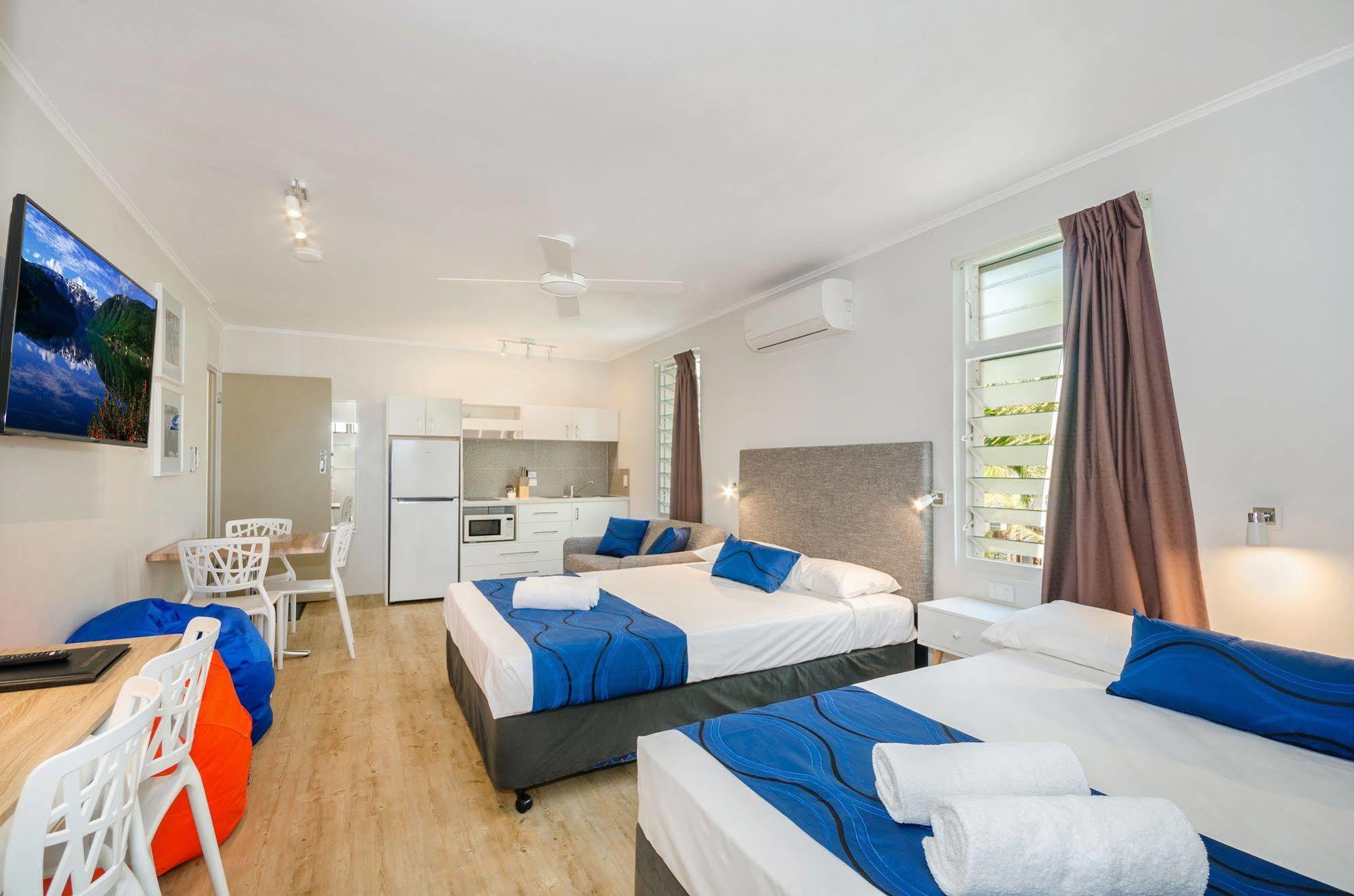 Beach House Motel Τάουνσβιλ Εξωτερικό φωτογραφία